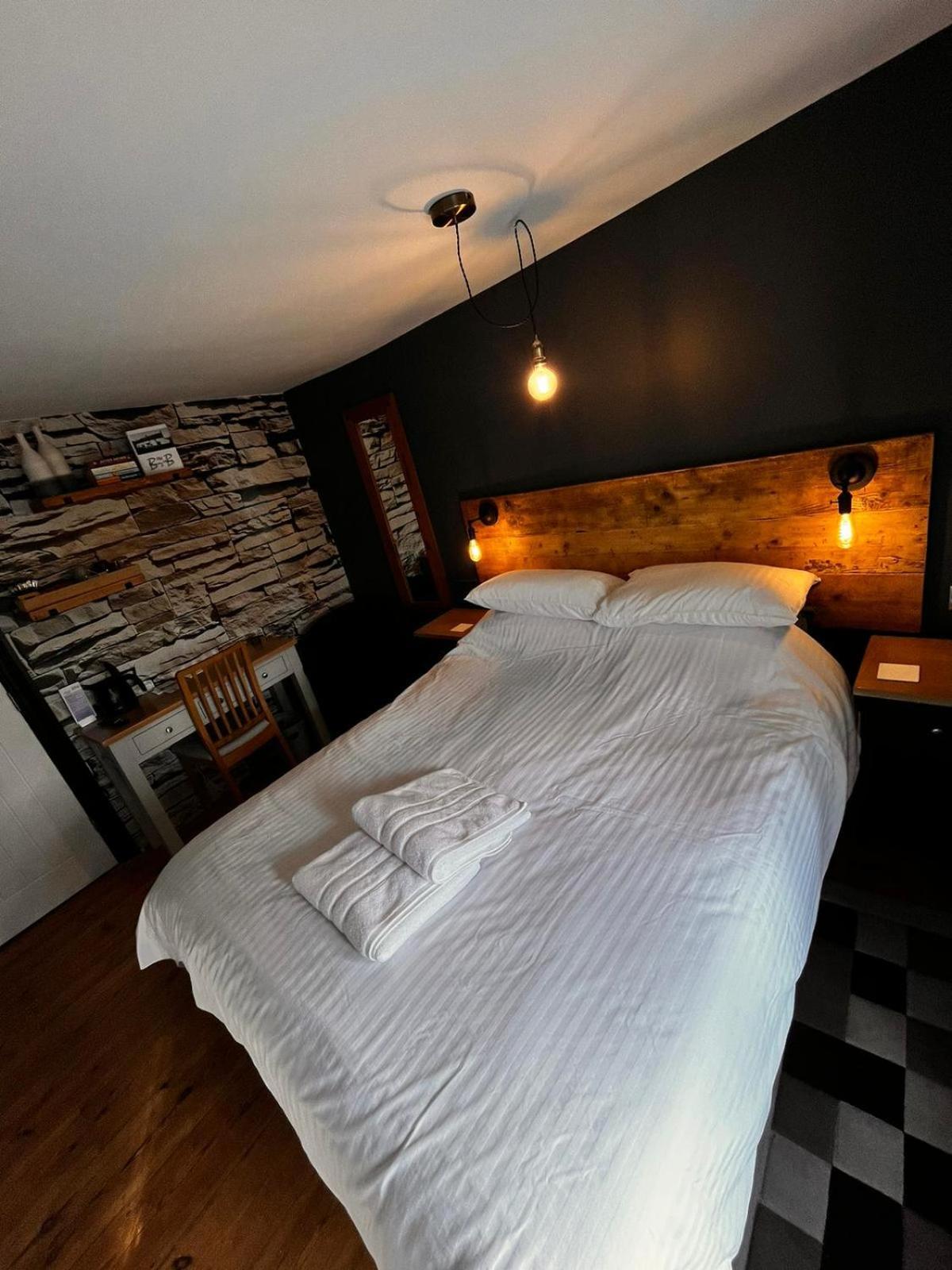 Old Manor House Bed & Breakfast Axbridge Ngoại thất bức ảnh
